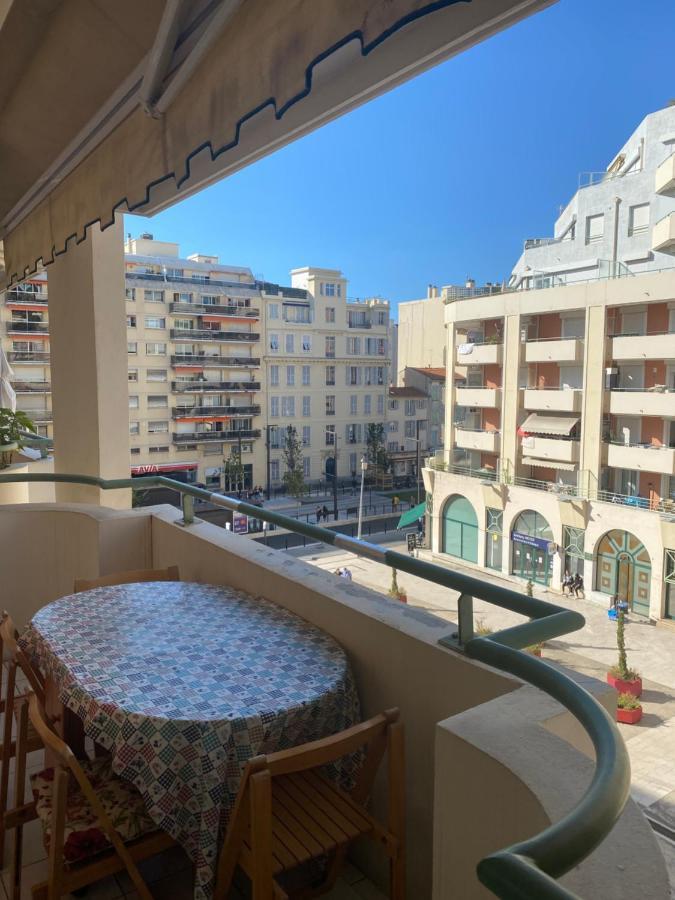 Апартаменты Palais Des Arts, Proche Tram Et Promenade Ницца Экстерьер фото